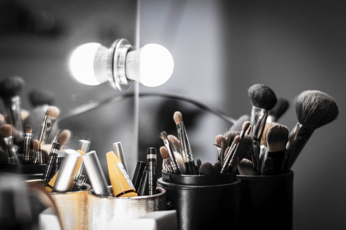Isha Beauty Parlour